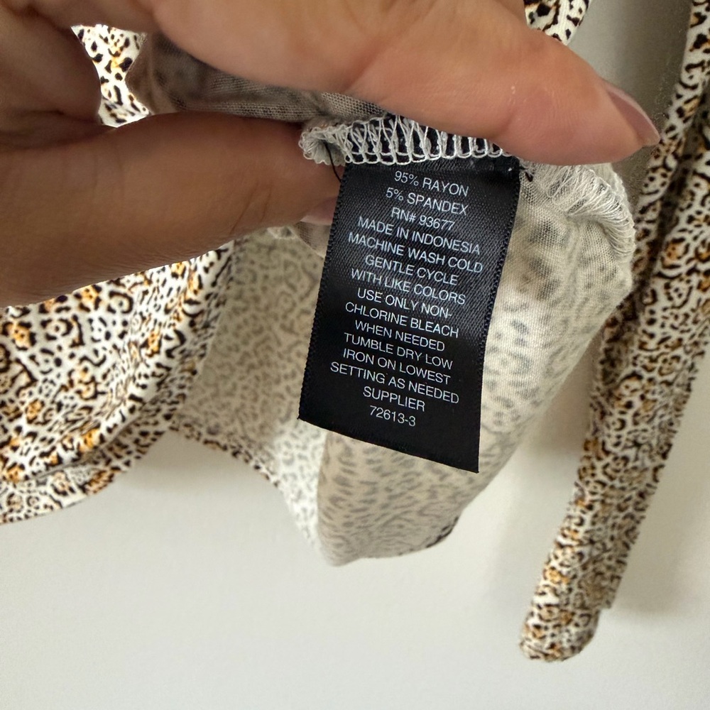 Worthington Leopard Print Blouse - Picture 6 of 6